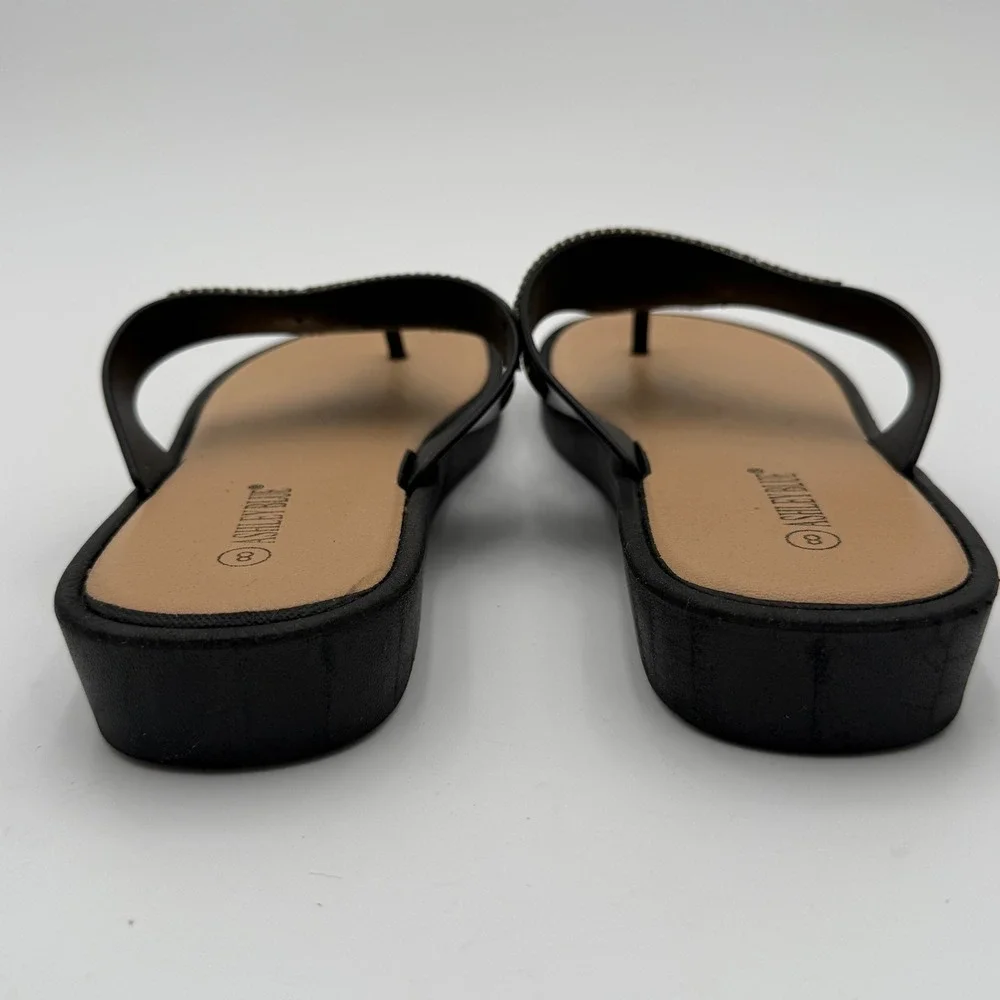 Ashley Blue Black Rhinestone‎ Embellished Thong Sandals Flip Flops Size 8